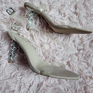 Fashion nova nude 4in heels